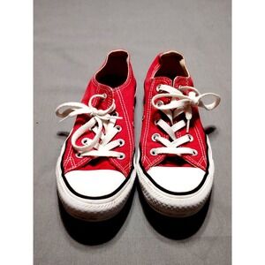 Converse Chuck Taylor All Star Red Low Top Sneaker Women 6 Athletic PreppyW9696